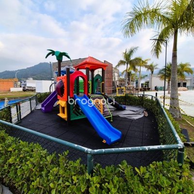 Terreno com 150m², no bairro Beira Rio em Biguaçu