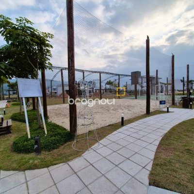 Terreno com 150m², no bairro Beira Rio em Biguaçu