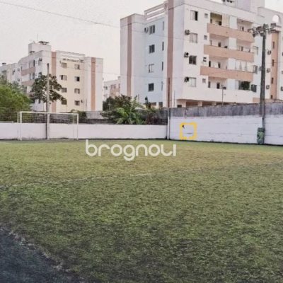 Terreno com 5275m², no bairro Forquilhas em São José