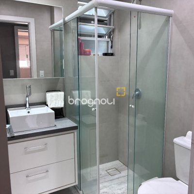Apartamento com 71m², 2 quartos (sendo 1 suíte), 2 garagens, no bairro Itacorubi em Florianópolis