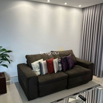 Apartamento com 137m², 3 quartos (sendo 1 suíte), 2 garagens, no bairro Centro em Palhoça