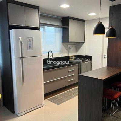 Apartamento com 137m², 3 quartos (sendo 1 suíte), 2 garagens, no bairro Centro em Palhoça