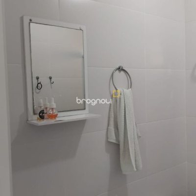 Apartamento com 77m², 2 quartos (sendo 1 suíte), no bairro Ingleses do Rio Vermelho em Florianópolis