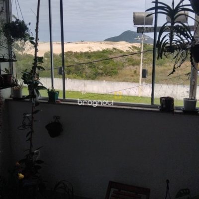 Apartamento com 77m², 2 quartos (sendo 1 suíte), no bairro Ingleses do Rio Vermelho em Florianópolis