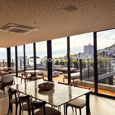Apartamento com 119m², 3 quartos (sendo 3 suítes), 2 garagens, no bairro Jurerê em Florianópolis