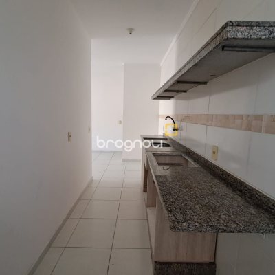 Apartamento com 55m², 2 quartos, 1 garagem, no bairro Ingleses do Rio Vermelho em Florianópolis