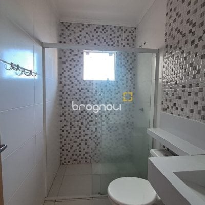 Apartamento com 55m², 2 quartos, 1 garagem, no bairro Ingleses do Rio Vermelho em Florianópolis