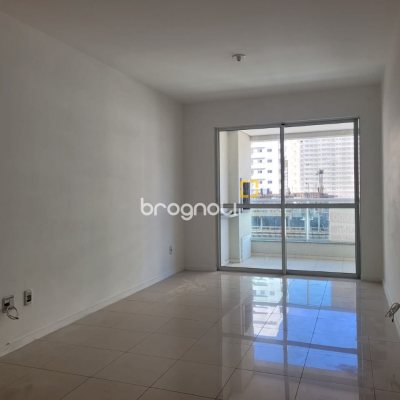 Apartamento com 106m², 3 quartos (sendo 1 suíte), 1 garagem, no bairro Campinas em São José
