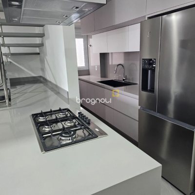 Apartamento com 110m², 3 quartos (sendo 1 suíte), 1 garagem, no bairro Ingleses em Florianópolis