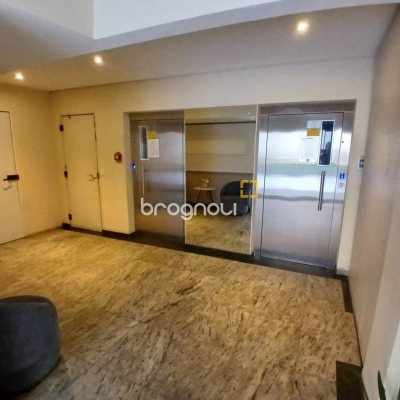 Apartamento com 59m², 2 quartos, no bairro Campinas em São José