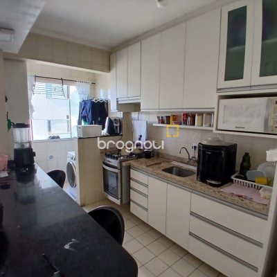 Apartamento com 59m², 2 quartos, no bairro Campinas em São José