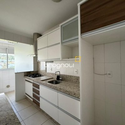 Apartamento com 48m², 1 quarto, 1 garagem, no bairro Fazenda Santo Antônio em São José