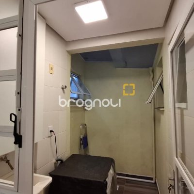 Apartamento com 69m², 2 quartos (sendo 1 suíte), 1 garagem, no bairro Praia Brava em Florianópolis