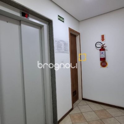 Apartamento com 69m², 2 quartos (sendo 1 suíte), 1 garagem, no bairro Praia Brava em Florianópolis