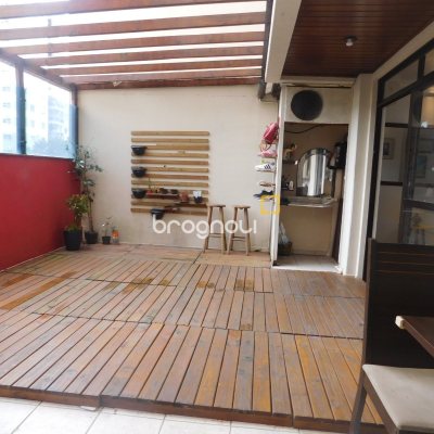 Apartamento com 151m², 3 quartos (sendo 1 suíte), 1 garagem, no bairro Centro em Florianópolis