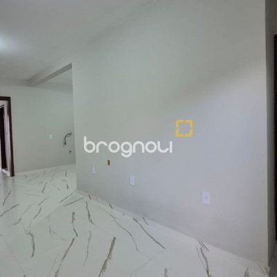 Casa com 116m², 5 quartos (sendo 1 suíte), 2 garagens, no bairro Ingleses em Florianópolis