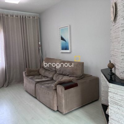 Casa com 226m², 3 quartos (sendo 1 suíte), 2 garagens, no bairro Pedra Branca em Palhoça