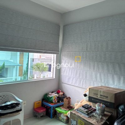 Casa com 226m², 3 quartos (sendo 1 suíte), 2 garagens, no bairro Pedra Branca em Palhoça