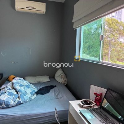 Casa com 226m², 3 quartos (sendo 1 suíte), 2 garagens, no bairro Pedra Branca em Palhoça
