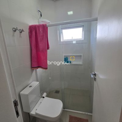 Casa com 175m², 3 quartos (sendo 1 suíte), 2 garagens, no bairro Pedra Branca em Palhoça