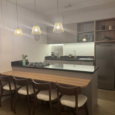 Apartamento, 1 quarto, 1 garagem, no bairro Saco Grande em Florianópolis