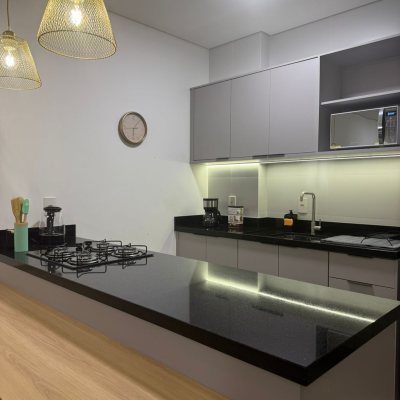 Apartamento, 1 quarto, 1 garagem, no bairro Saco Grande em Florianópolis