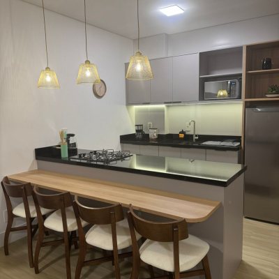 Apartamento, 1 quarto, 1 garagem, no bairro Saco Grande em Florianópolis