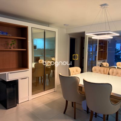 Apartamento com 113m², 2 quartos (sendo 1 suíte), 2 garagens, no bairro Kobrasol em São José