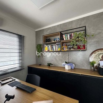 Casa com 113m², 4 quartos (sendo 1 suíte), 5 garagens, no bairro São João do Rio Vermelho em Florianópolis
