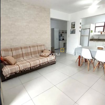 Apartamento com 74m², 2 quartos, no bairro Canasvieiras em Florianópolis