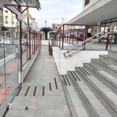 Apartamento com 74m², 2 quartos, no bairro Canasvieiras em Florianópolis