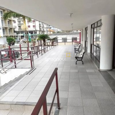Apartamento com 74m², 2 quartos, no bairro Canasvieiras em Florianópolis