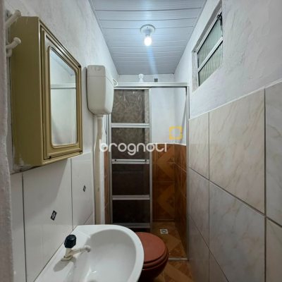 Casa com 90m², 4 quartos, 1 garagem, no bairro Praia de Fora em Palhoça