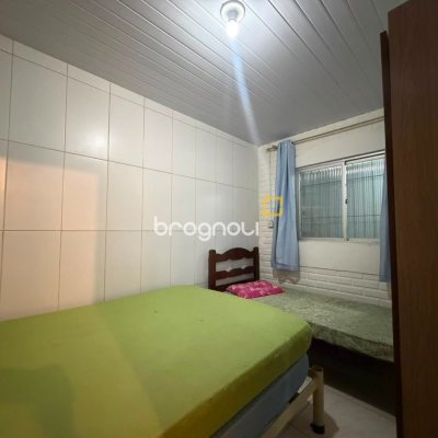 Casa com 90m², 4 quartos, 1 garagem, no bairro Praia de Fora em Palhoça