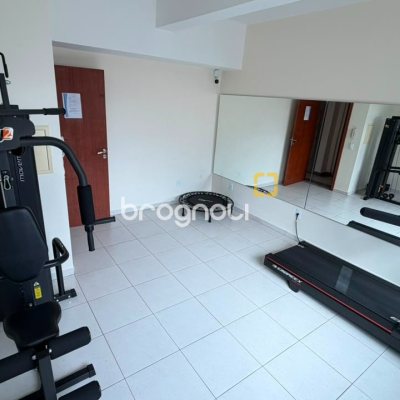 Apartamento com 83m², 2 quartos (sendo 1 suíte), 1 garagem, no bairro Barreiros em São José