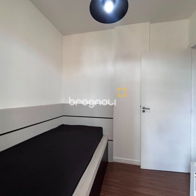 Apartamento com 77m², 3 quartos (sendo 1 suíte), 1 garagem, no bairro Agronômica em Florianópolis