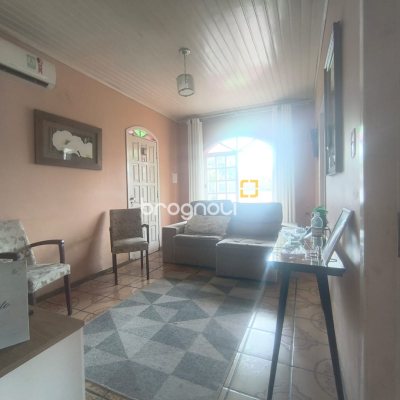 Casa com 300m², 4 quartos (sendo 1 suíte), 1 garagem, no bairro Jardim Eldorado em Palhoça