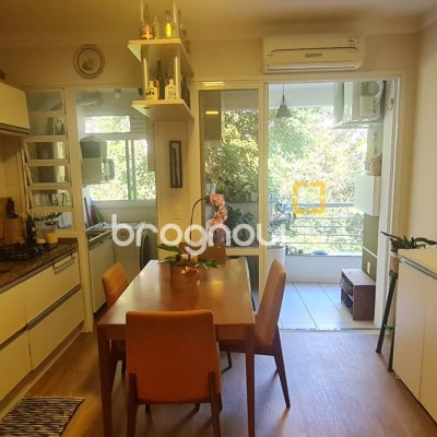 Apartamento com 67m², 2 quartos, 1 garagem, no bairro Itacorubi em Florianópolis