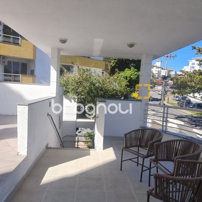 Apartamento com 67m², 2 quartos, 1 garagem, no bairro Itacorubi em Florianópolis