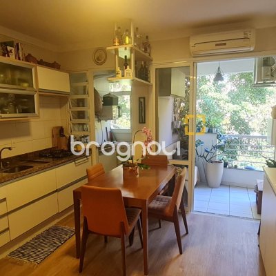 Apartamento com 67m², 2 quartos, 1 garagem, no bairro Itacorubi em Florianópolis