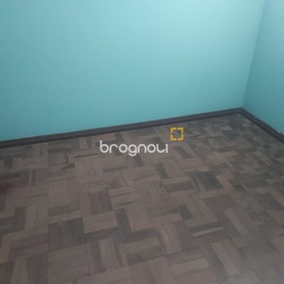 Casa com 196m², 5 quartos, 2 garagens, no bairro Centro em Florianópolis
