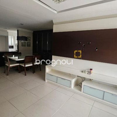 Apartamento com 104m², 3 quartos (sendo 1 suíte), 2 garagens, no bairro Itacorubi em Florianópolis