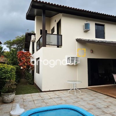 Casa com 282m², 5 quartos (sendo 2 suítes), 4 garagens, no bairro Jurerê Internacional em Florianópolis