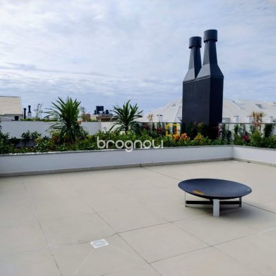 Apartamento com 64m², 1 quarto, 1 garagem, no bairro Ingleses em Florianópolis