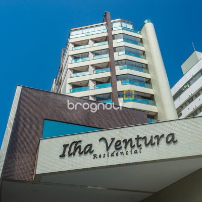 Apartamento com 76m², 2 quartos (sendo 2 suítes), 2 garagens, no bairro Trindade em Florianópolis