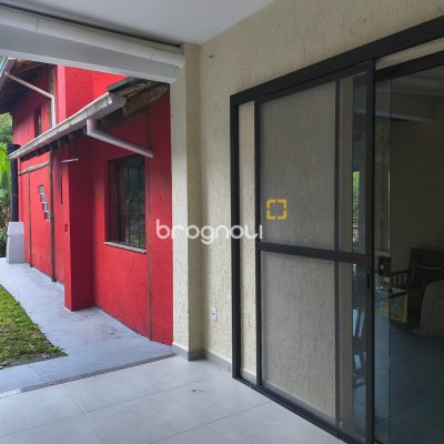 Sítio com 200m², 3 quartos, 3 garagens, no bairro Teresópolis em Águas Mornas