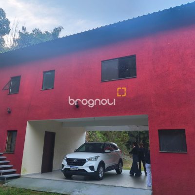 Sítio com 200m², 3 quartos, 3 garagens, no bairro Teresópolis em Águas Mornas