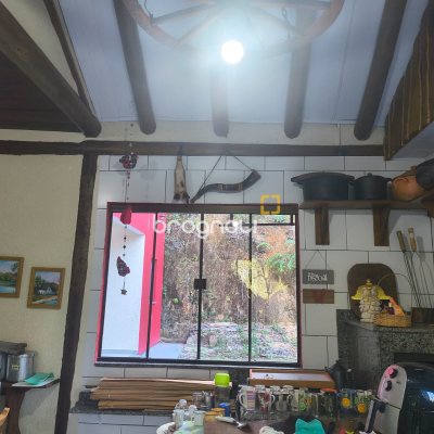Sítio com 200m², 3 quartos, 3 garagens, no bairro Teresópolis em Águas Mornas