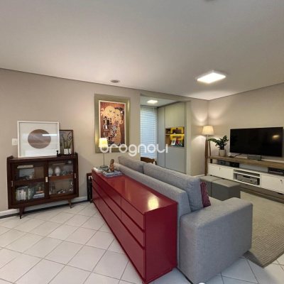 Apartamento com 84m², 3 quartos (sendo 1 suíte), 1 garagem, no bairro Itacorubi em Florianópolis