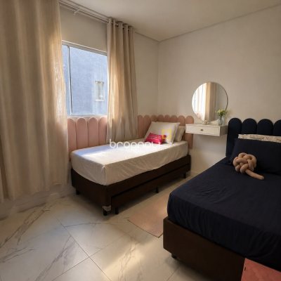 Apartamento com 76m², 2 quartos (sendo 1 suíte), 1 garagem, no bairro Ingleses em Florianópolis
